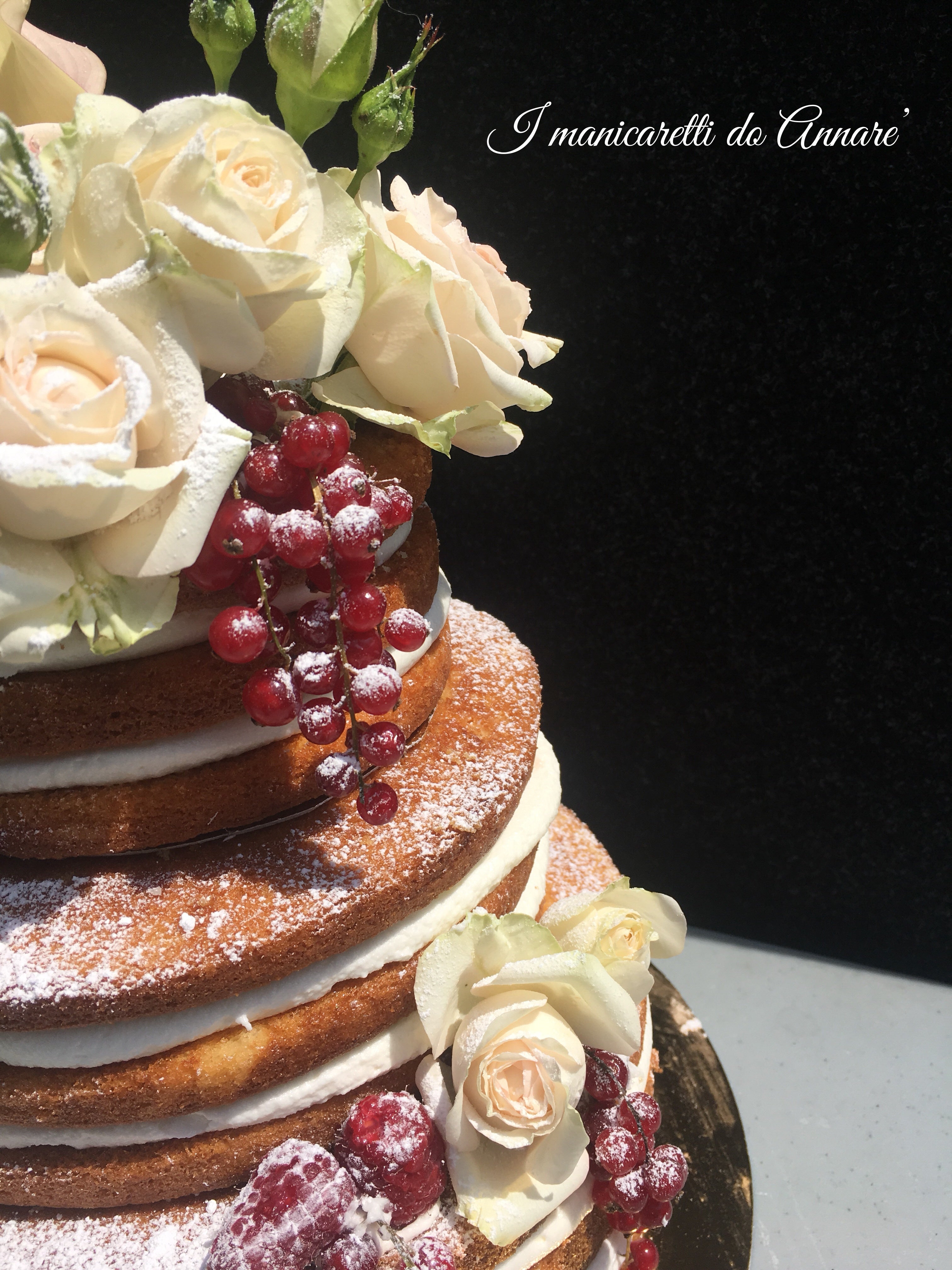 Comunion nude cake